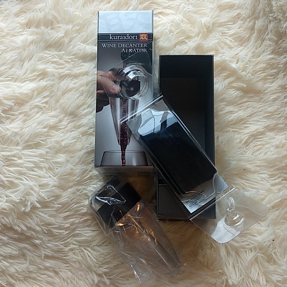 Kuraidori Kitchen Kuraidori Wine Decanter Aerator Nwot Poshmark